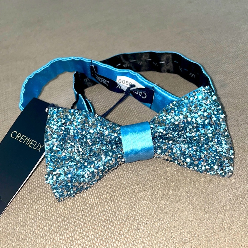 Daniel Cremieux Blue Men’s Bow Tie
